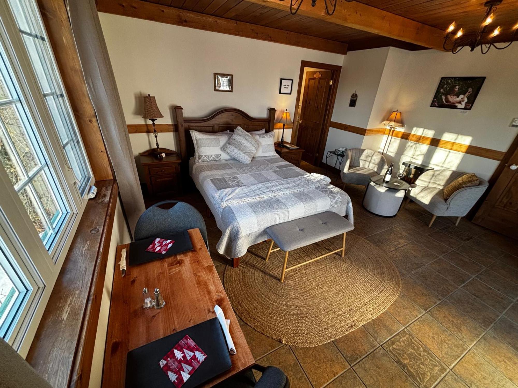 Auberge Musicale Pour Un Instant La Malbaie Exterior photo